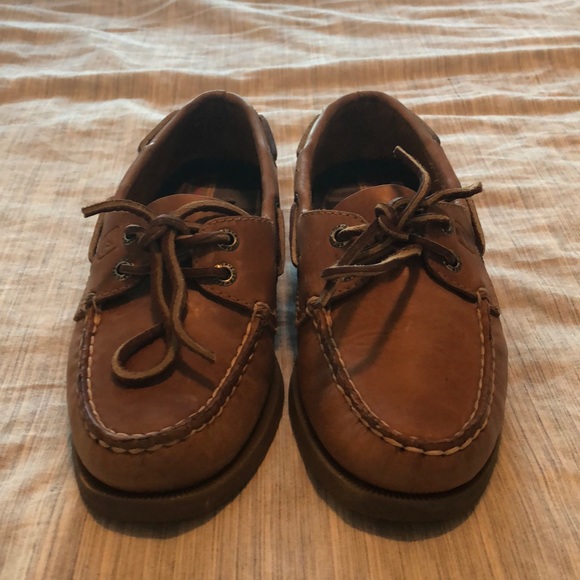 Sherry’s 2 eye Sahara brown boat shoes - Picture 4 of 5